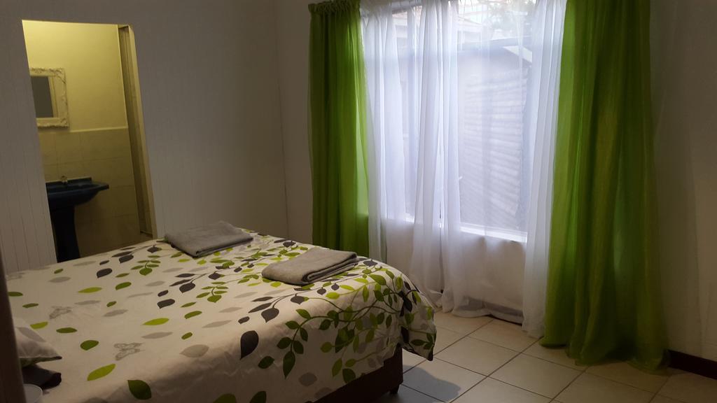 Kusha Two Hotel Sabie Kültér fotó