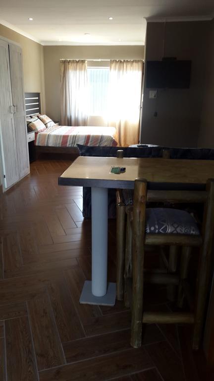 Kusha Two Hotel Sabie Kültér fotó