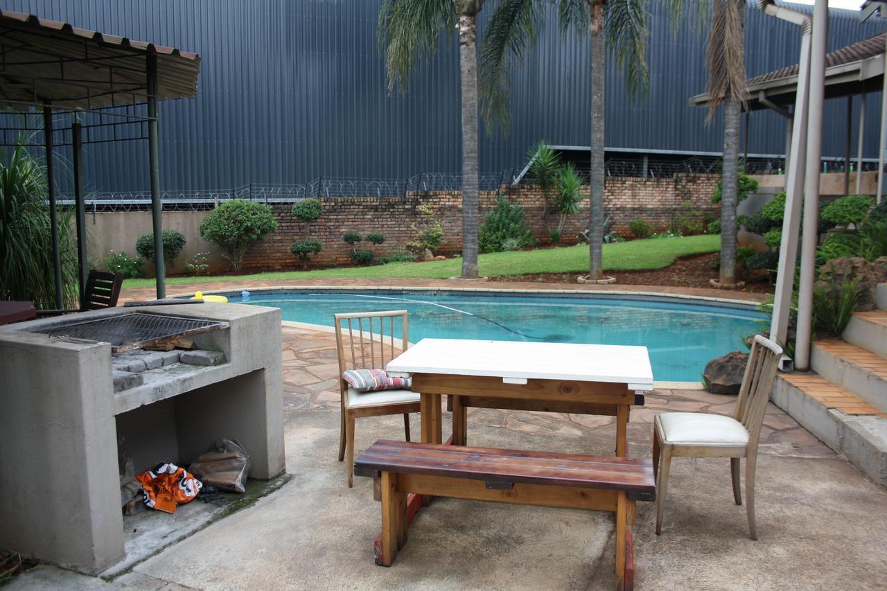 Kusha Two Hotel Sabie Kültér fotó
