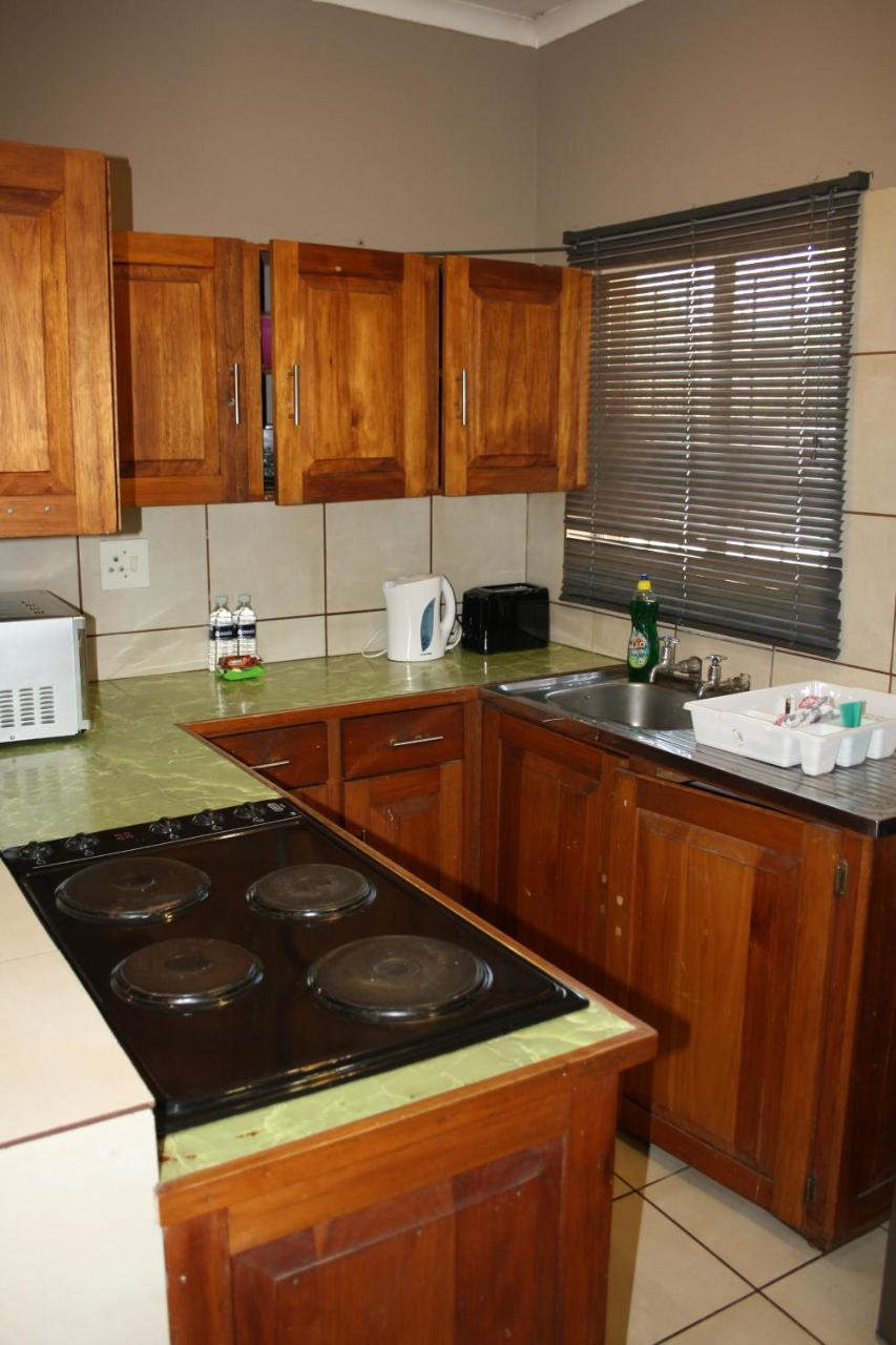 Kusha Two Hotel Sabie Kültér fotó