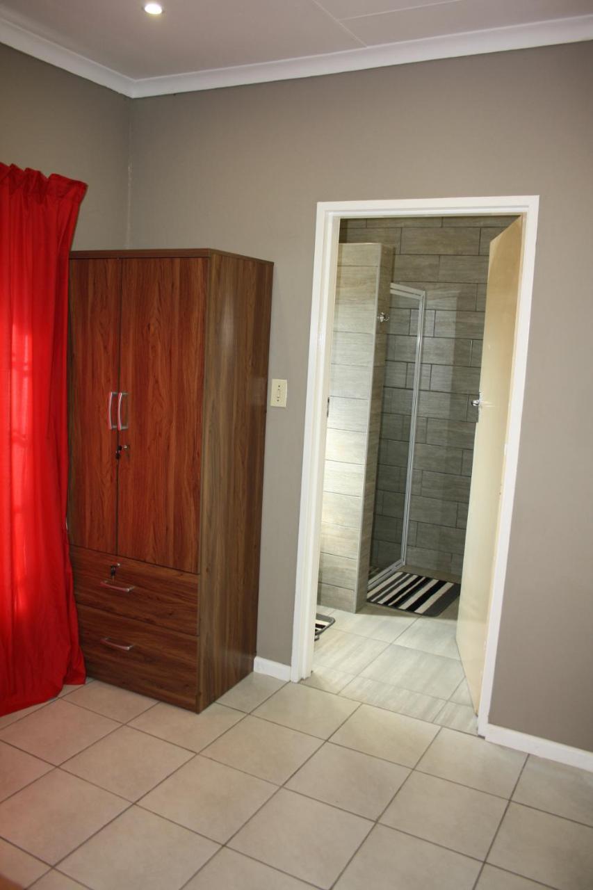 Kusha Two Hotel Sabie Kültér fotó